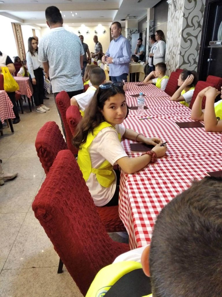 Дјеца у саобраћају