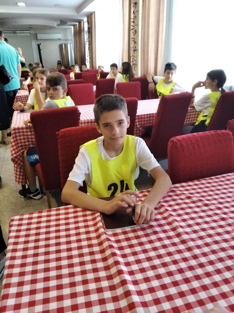 Дјеца у саобраћају